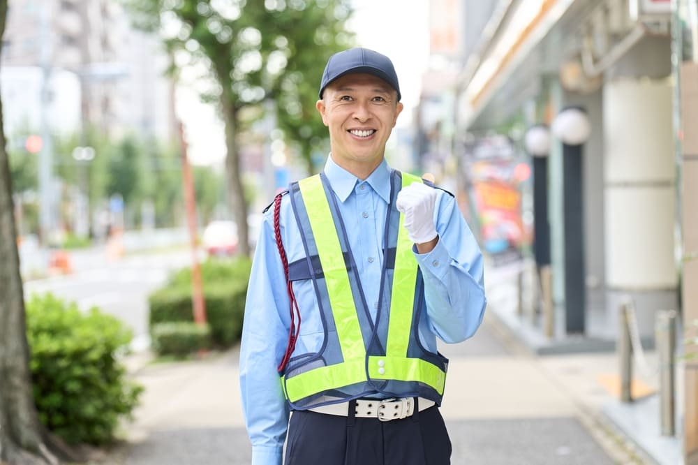 警備員として働いている外国人人材の画像