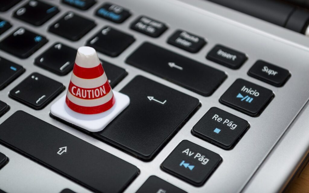 「caution!」コンセプト画像