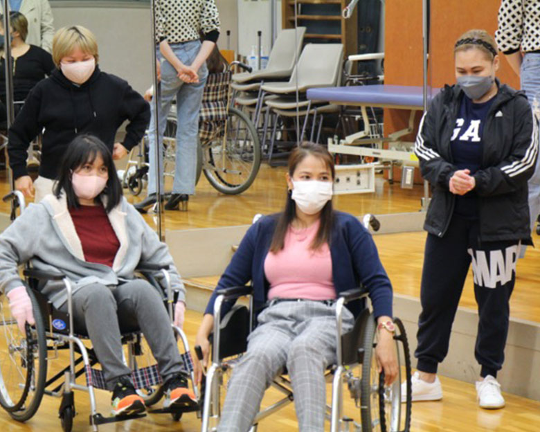 介護研修プログラムの様子