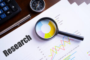 外国人労働者の推移　分析記事　アイキャッチ画像