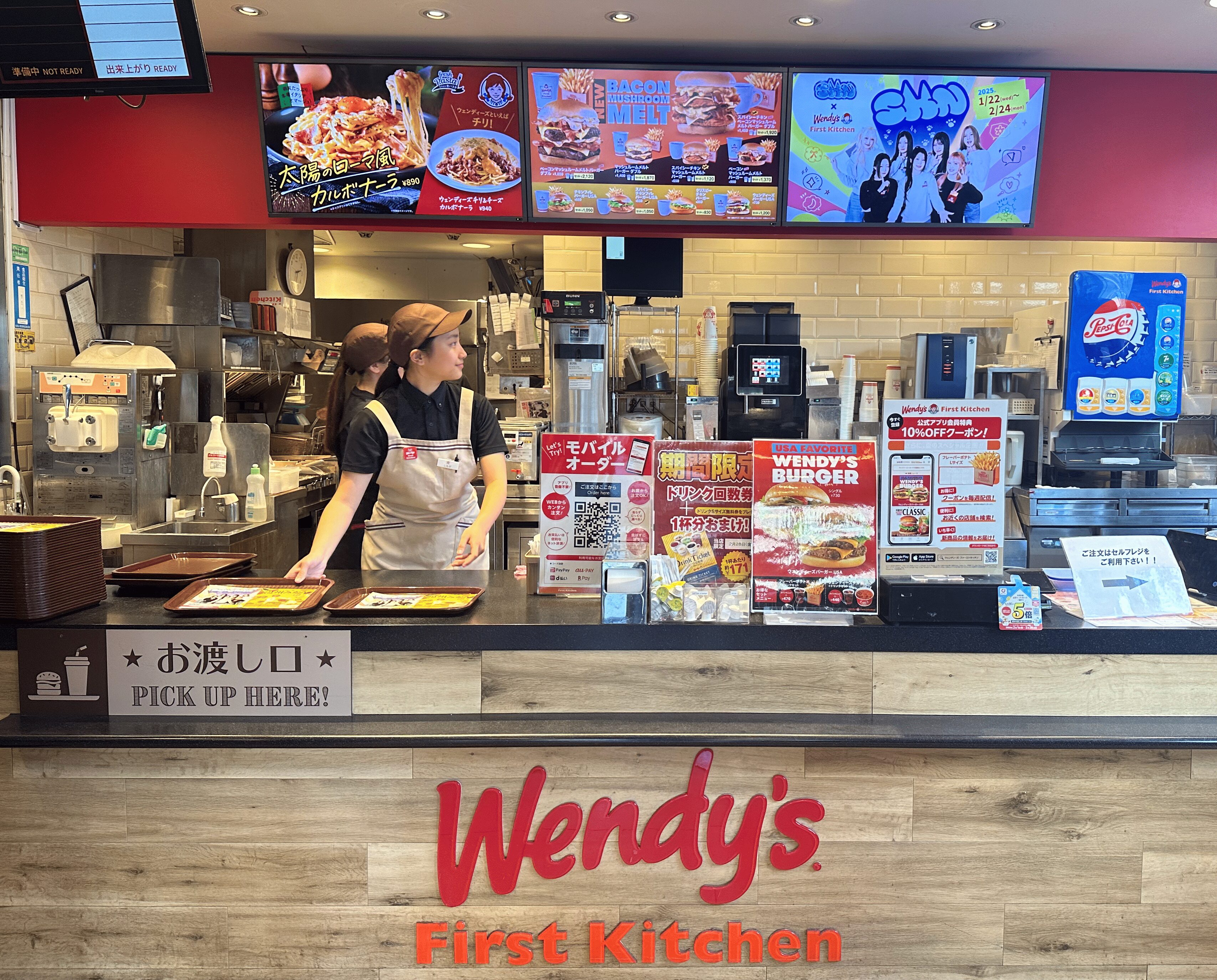 【大手飲食チェーン店】ファーストキッチン株式会社さまの外国人採用での成功事例をご紹介！